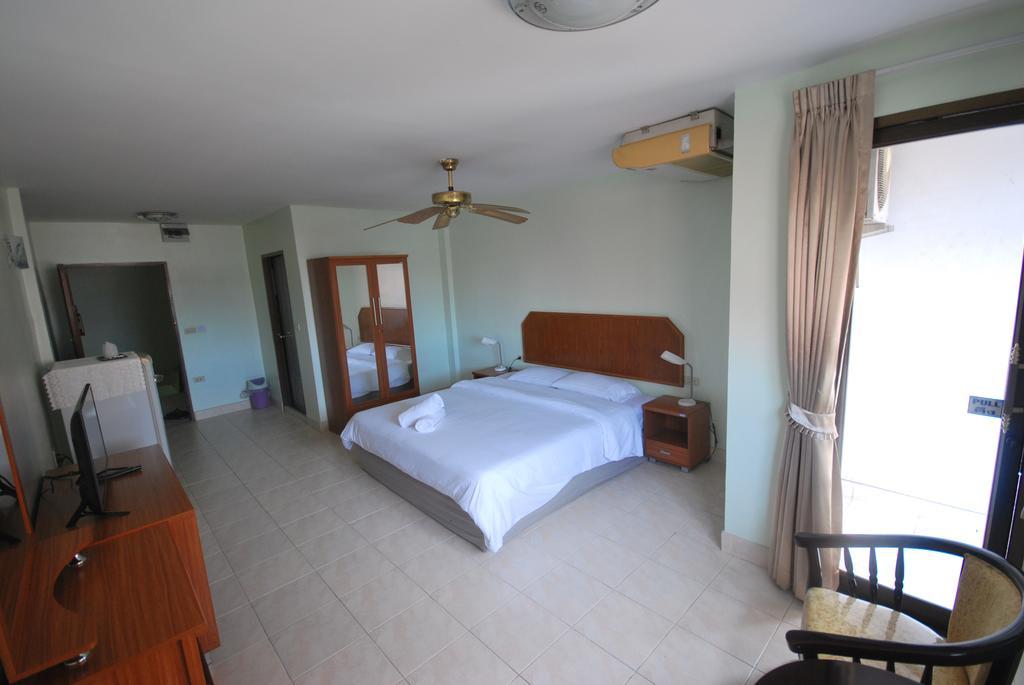 Kingfisher House & Bar باتايا المظهر الخارجي الصورة