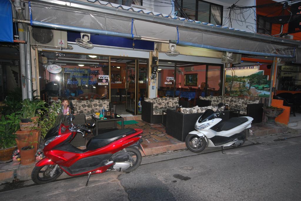Kingfisher House & Bar باتايا المظهر الخارجي الصورة